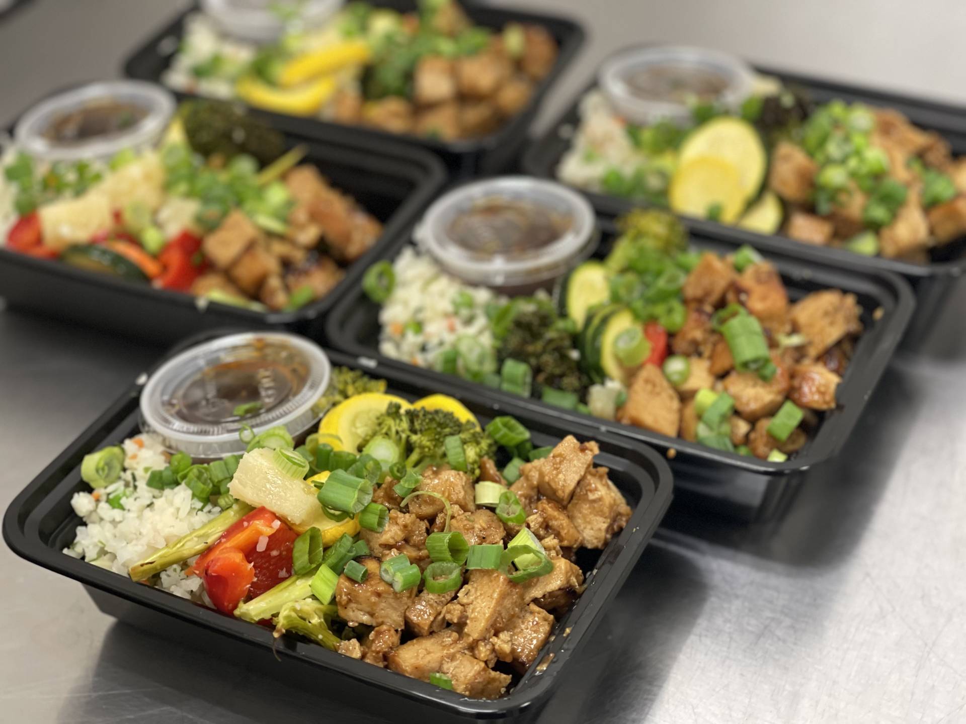 Pineapple Teriyaki Tofu Bowl w/ cauli-rice