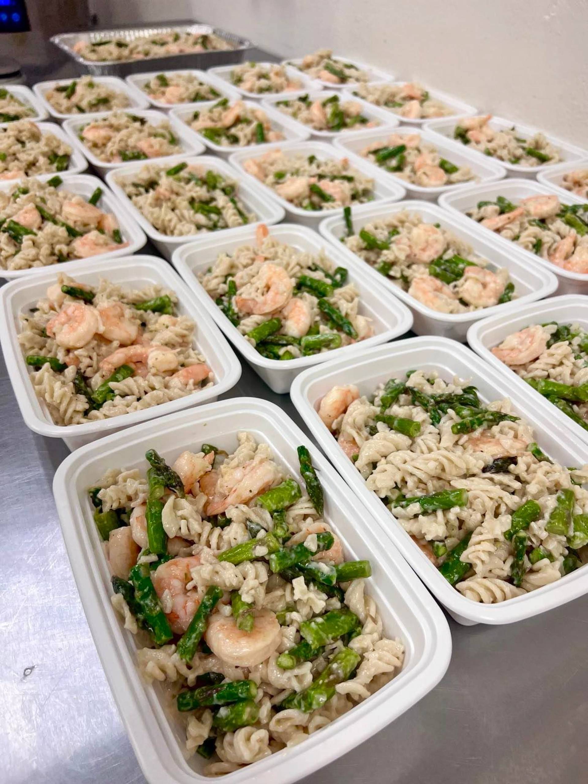 Lemon Garlic Shrimp Brown Rice Pasta