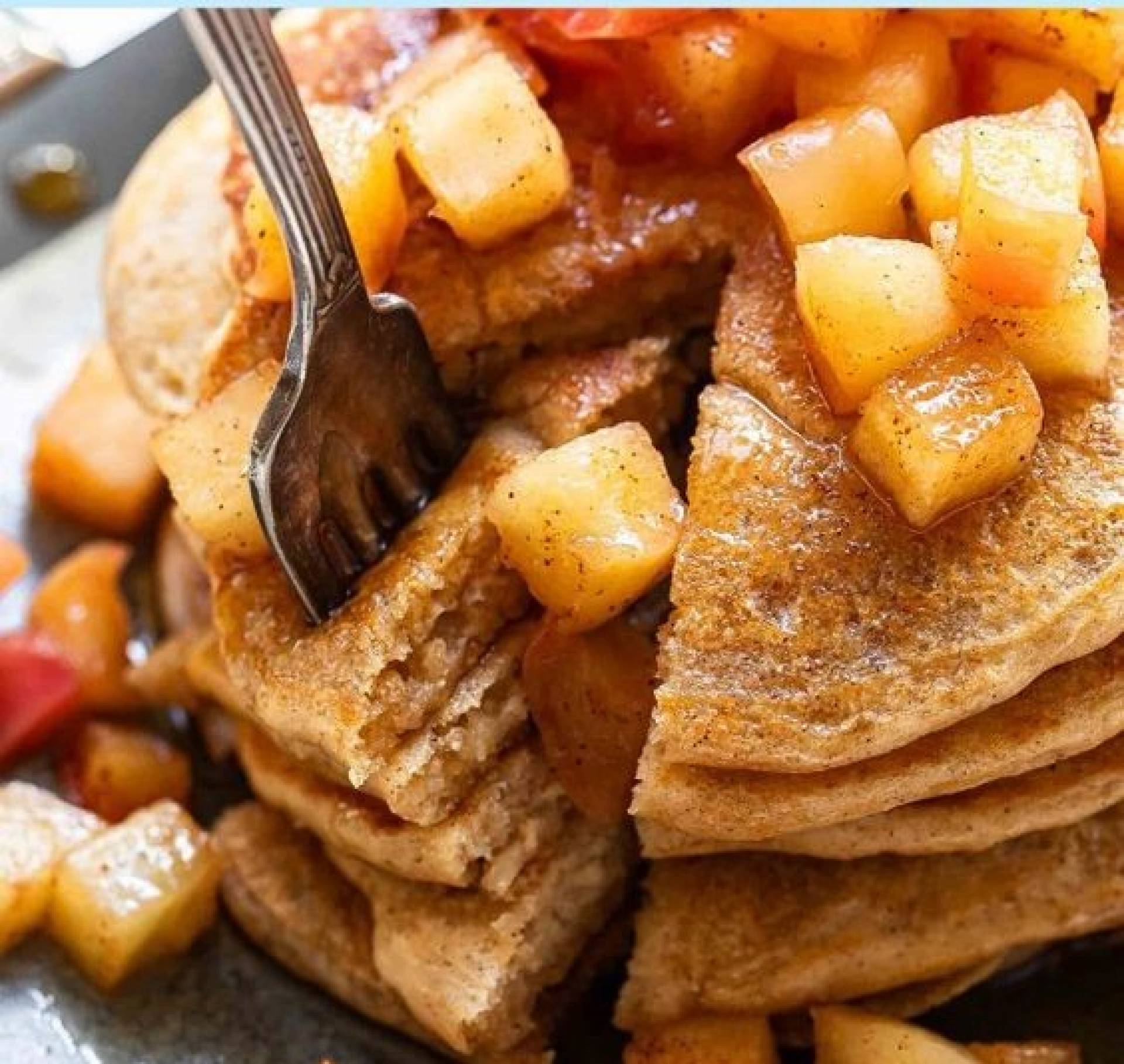 Caramel Apple Pie Protein Pancakes